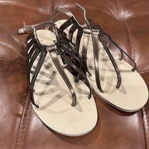 Giorgio Armani Elegant Strappy Sandals